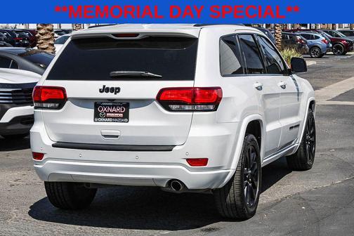 Bright White Clearcoat 2019 Jeep Grand Cherokee Altitude