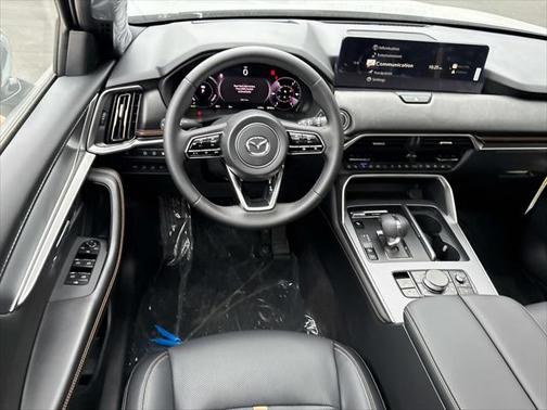 2025 Mazda CX-90 PHEV Premium Plus