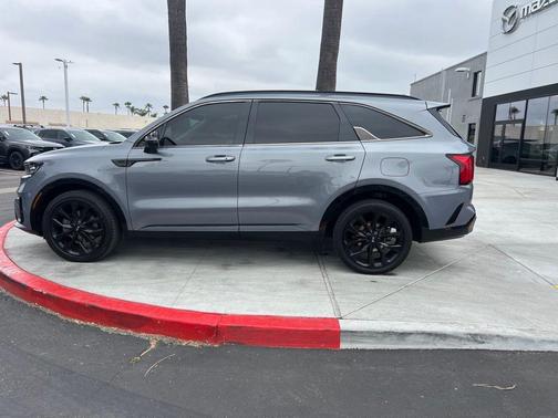 Everlasting Silver 2021 Kia Sorento SX