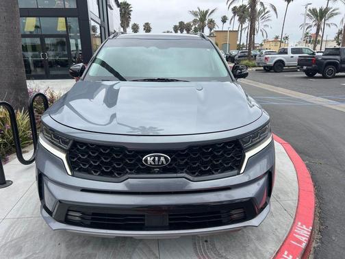 Everlasting Silver 2021 Kia Sorento SX