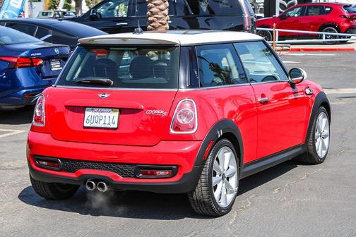 Chili Red 2012 MINI Cooper S Base