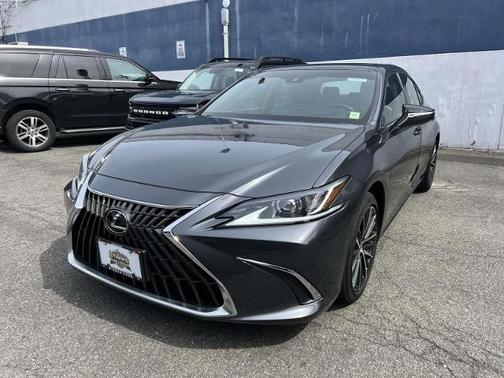 Gray 2023 Lexus ES 350