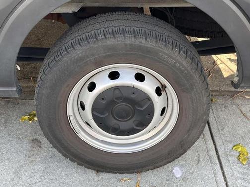 2023 Ford Transit-250 BASE