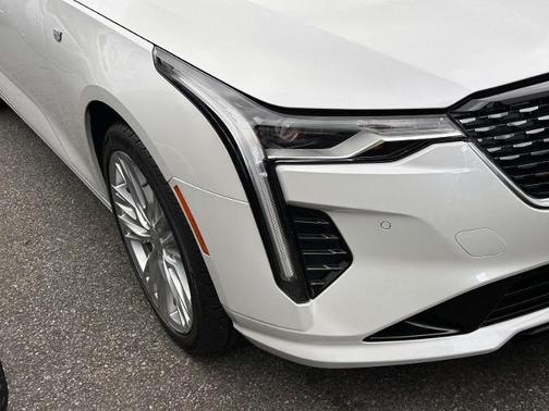 Crystal White 2023 Cadillac CT4 PREMIUM LUXURY