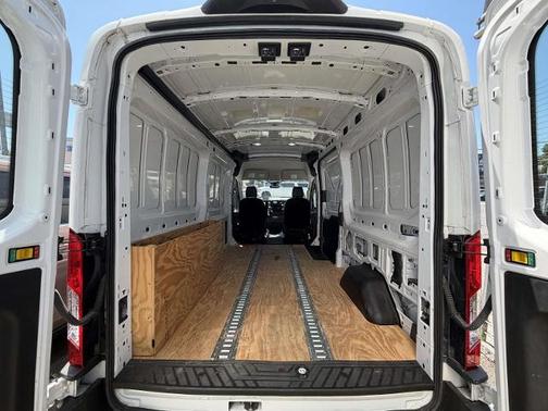 OXFORD WHITE 2021 Ford Transit-250 BASE