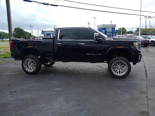 2022 GMC Sierra 2500 Denali