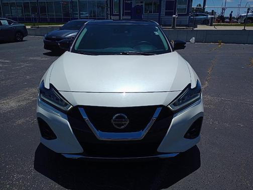 2021 Nissan Maxima Platinum