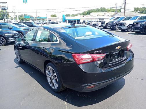 2024 Chevrolet Malibu 2LT