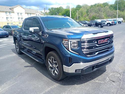 2023 GMC Sierra 1500 SLT