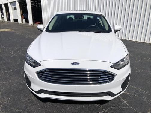 Photo 2 of 24 of 2020 Ford Fusion SE