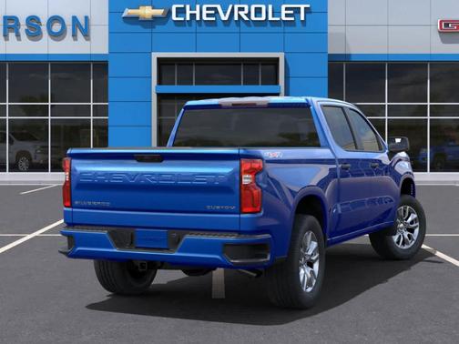 2025 Chevrolet Silverado 1500 Custom