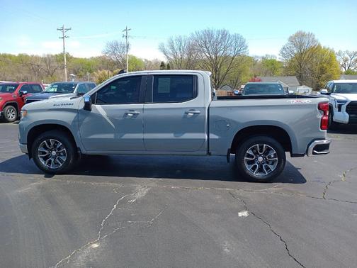 2024 Chevrolet Silverado 1500 LT