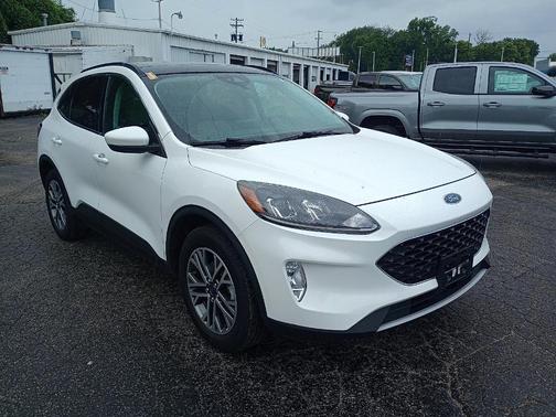 2021 Ford Escape SEL