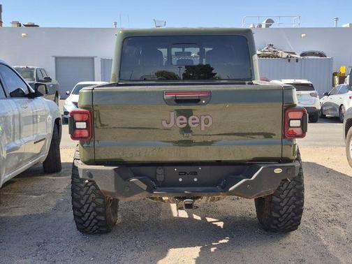 Sarge Green Clearcoat 2021 Jeep Gladiator Rubicon