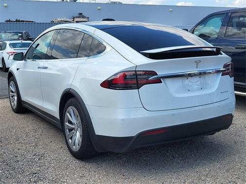 2020 Tesla Model X Long Range