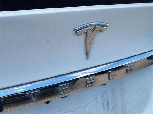 2020 Tesla Model X Long Range