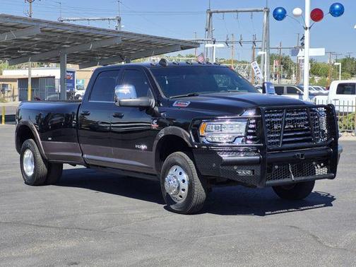 Diamond Black 2024 RAM 3500 Longhorn