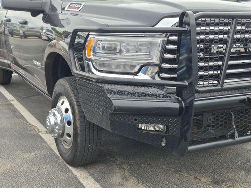 Diamond Black 2024 RAM 3500 Longhorn