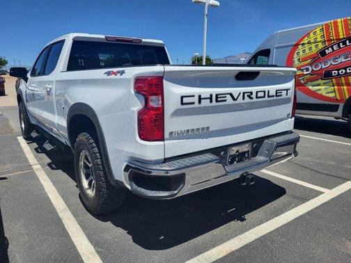 Summit White 2021 Chevrolet Silverado 1500 LT