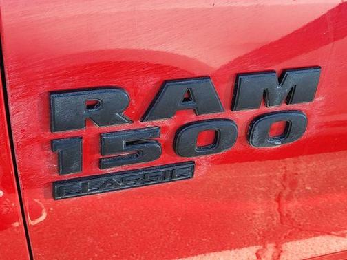 2024 RAM 1500 Classic SLT