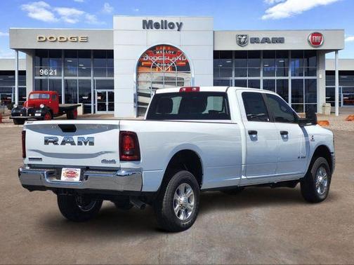 Bright White Clearcoat 2026 RAM 2500 Big Horn