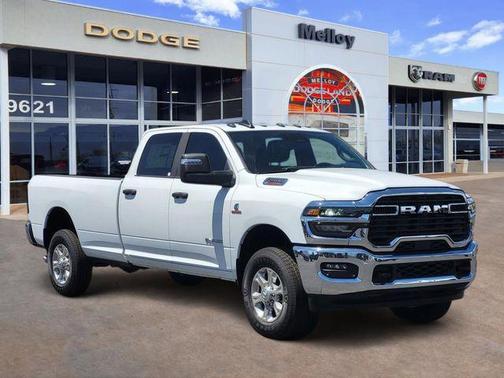 Bright White Clearcoat 2026 RAM 2500 Big Horn