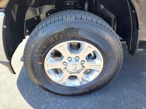 2025 RAM 3500 Big Horn