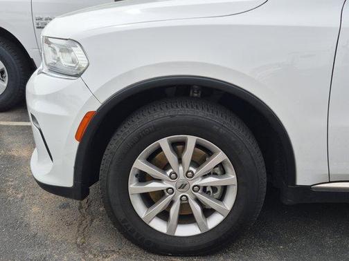 White Knuckle Clearcoat 2023 Dodge Durango SXT