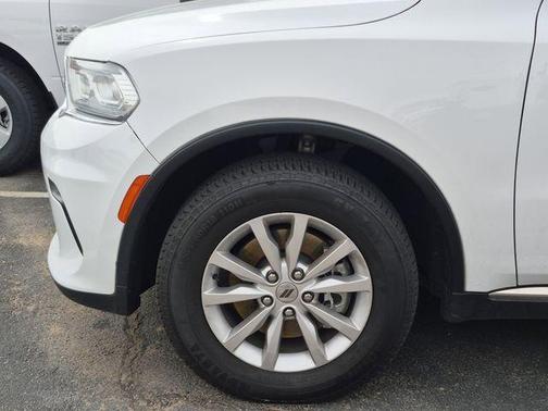 White Knuckle Clearcoat 2023 Dodge Durango SXT