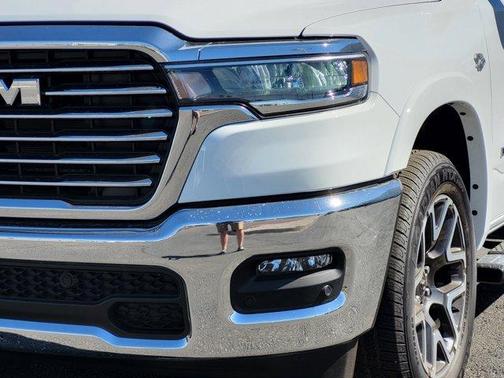 Bright White Clearcoat 2026 RAM 1500 Laramie
