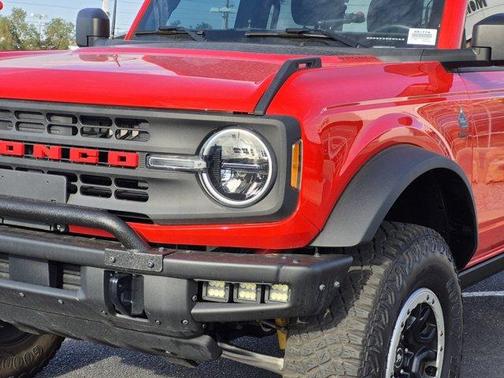 Race Red 2023 Ford Bronco Black Diamond