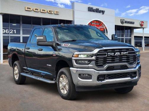 Diamond Black 2026 RAM 3500 Big Horn