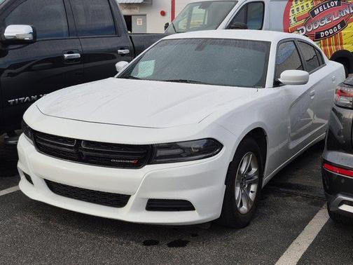 White 2021 Dodge Charger SXT