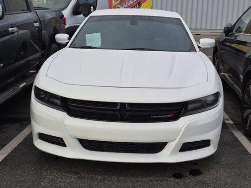White 2021 Dodge Charger SXT