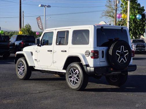 Bright White Clearcoat 2025 Jeep Wrangler Sahara