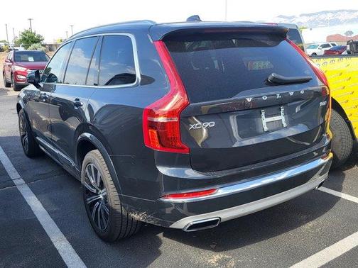 2021 Volvo XC90 T6 Inscription 7 Passenger