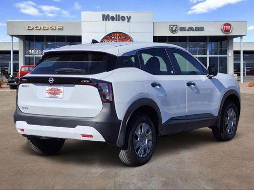 Fresh Powder 2026 Nissan Kicks S
