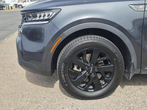 Gravity Gray 2022 Kia Sorento S
