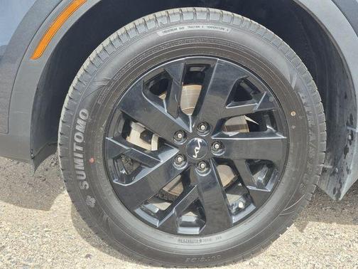 Gravity Gray 2022 Kia Sorento S