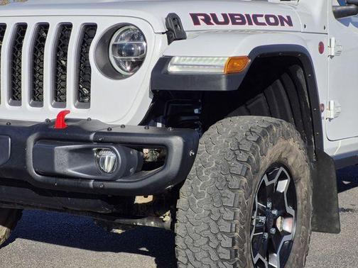 Bright White Clearcoat 2020 Jeep Gladiator Rubicon