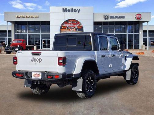 Bright White Clearcoat 2020 Jeep Gladiator Rubicon