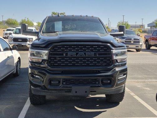 Diamond Black 2022 RAM 2500 Big Horn