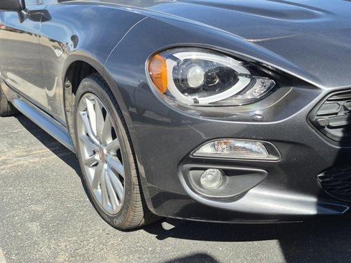 2017 FIAT 124 Spider Lusso