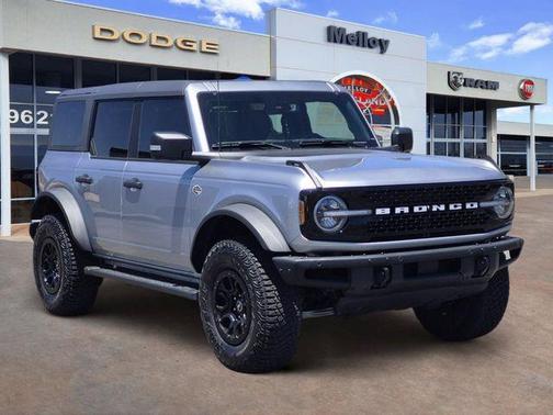 Silver Metallic 2024 Ford Bronco Wildtrak