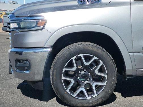 Billet Silver Metallic 2025 RAM 1500 Laramie