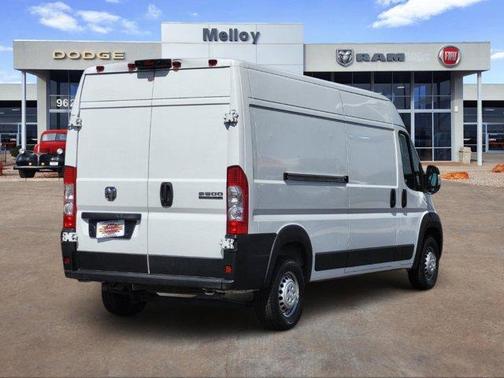 Bright White Clearcoat 2024 RAM ProMaster 2500 High Roof