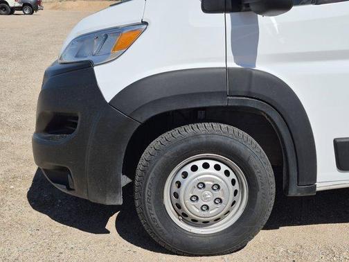 Bright White Clearcoat 2024 RAM ProMaster 2500 High Roof