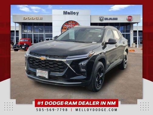 Black Metallic 2025 Chevrolet Trax LT