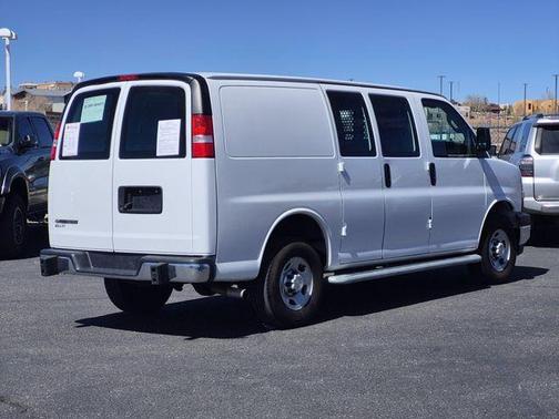 2024 Chevrolet Express 2500 Work Van