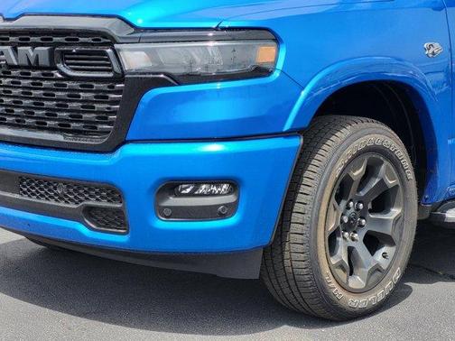 Hydro Blue Pearlcoat 2026 RAM 1500 Big Horn/Lone Star